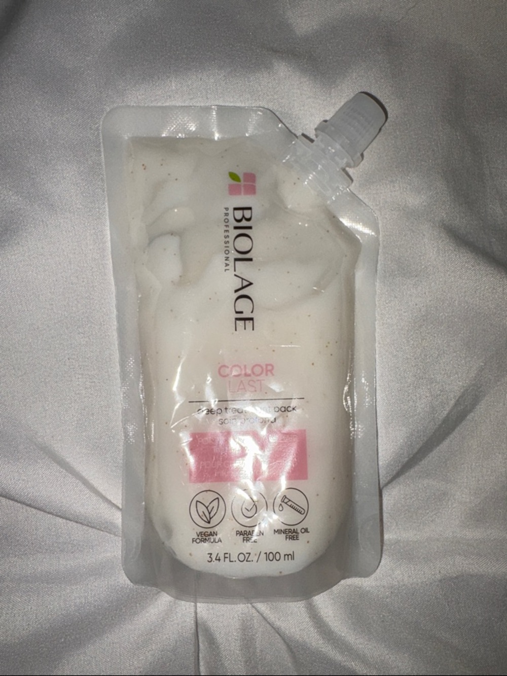 ⭐️NWOT⭐️Biolage Color Last Neutralizing Mask - White
